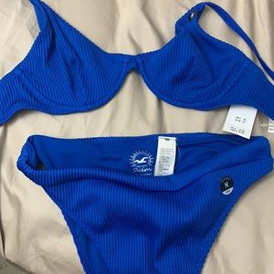 BNWT Abercrombie Cheeky bathing suit